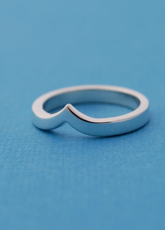 heart ring wedding band