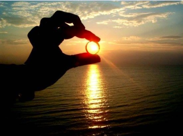 ring, sunshine, hope and sea
