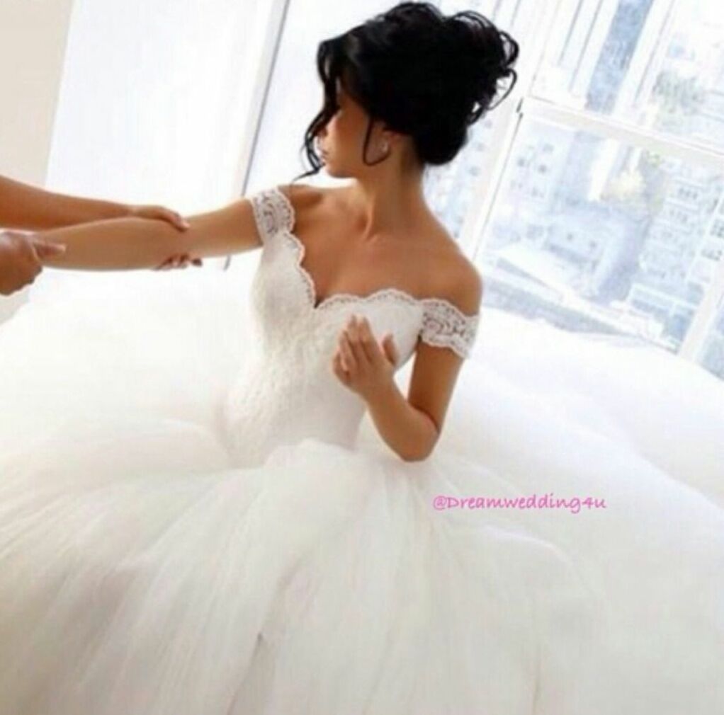white, bride, white dress and girl