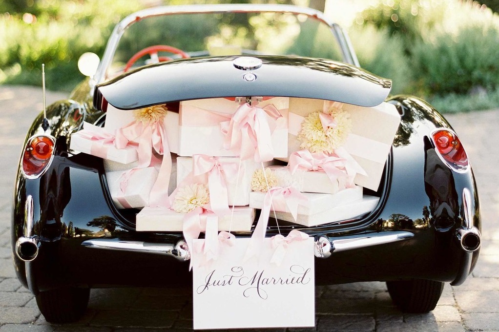 car, presents, married and wedding car