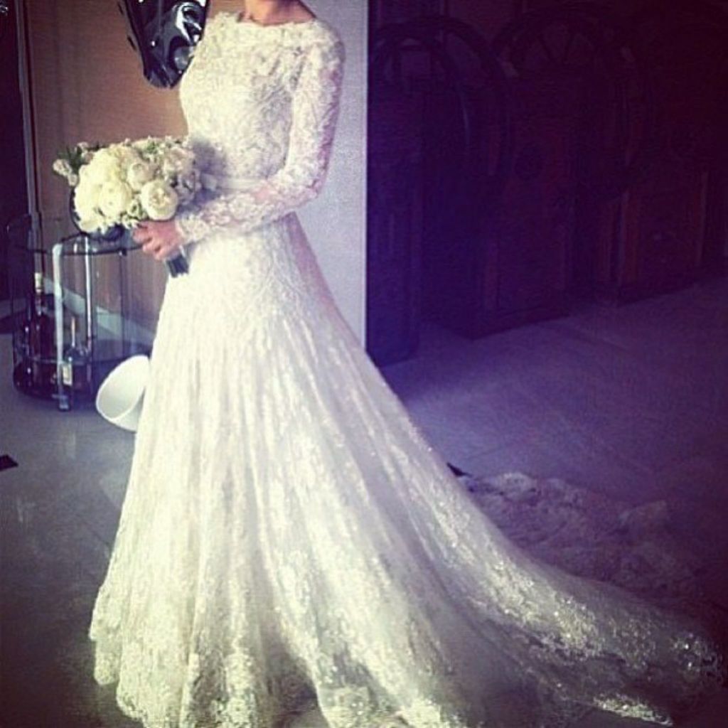 chic white dress, Dream and the dress