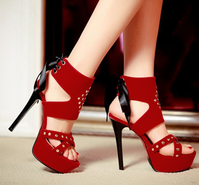 ultra high, high heels and bridal