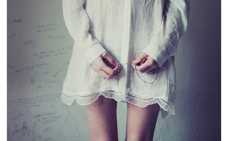 girl, vintage, photography and simplicity