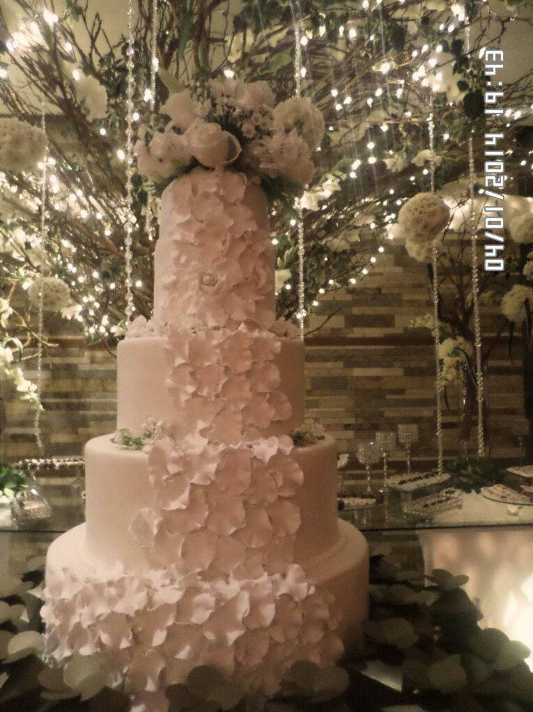 white, petals, ligths and cake