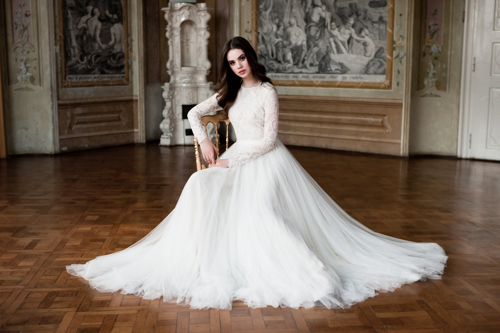 bride, dress and daalarna