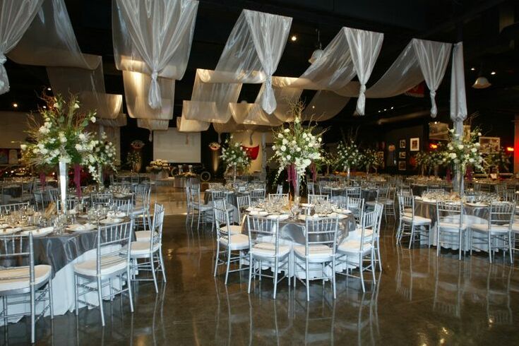garden decoration, wedding reception, reception hall and food