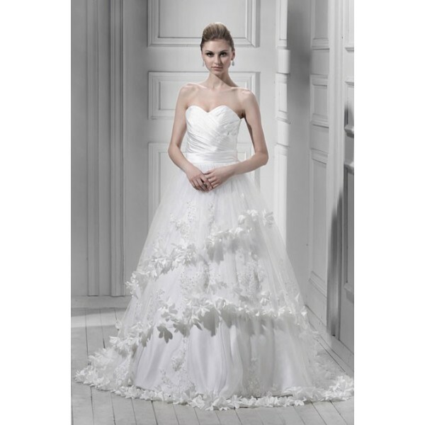 chapel train, wedding gown, bridal dress and wedding dress