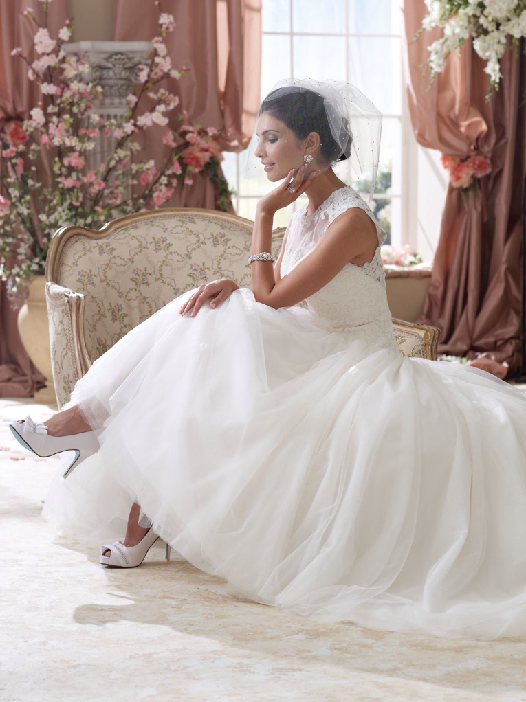 cute, gowns, woman and vestido de boda