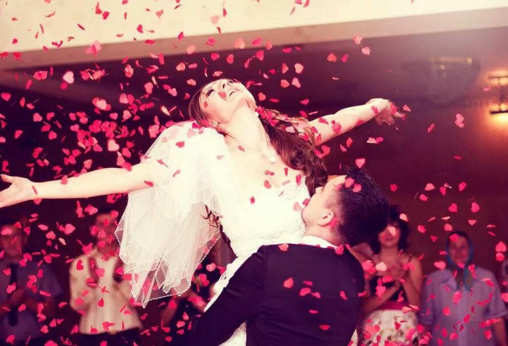 couple, wedding dress, big love and love