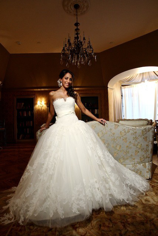 Vera Wang, danielle jonas and wedding dress