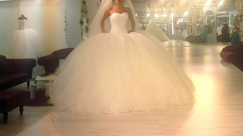 wedding dress, applique tulle and embroidery flowers