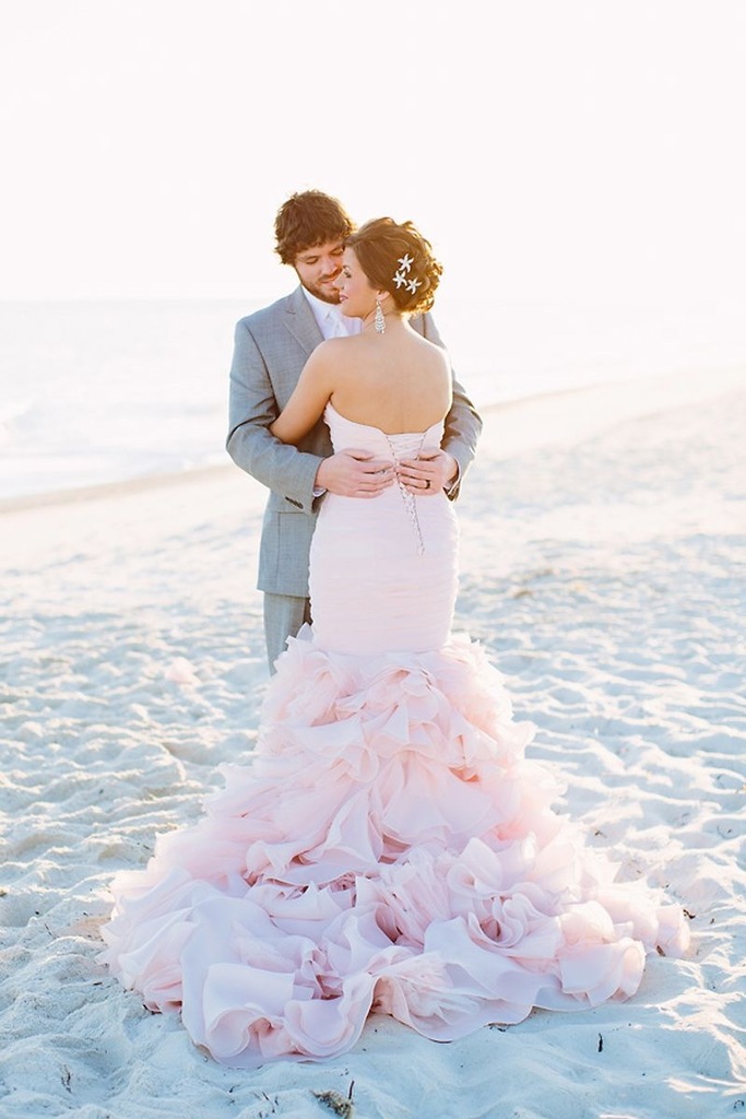 layers, fluffy, blush and couple