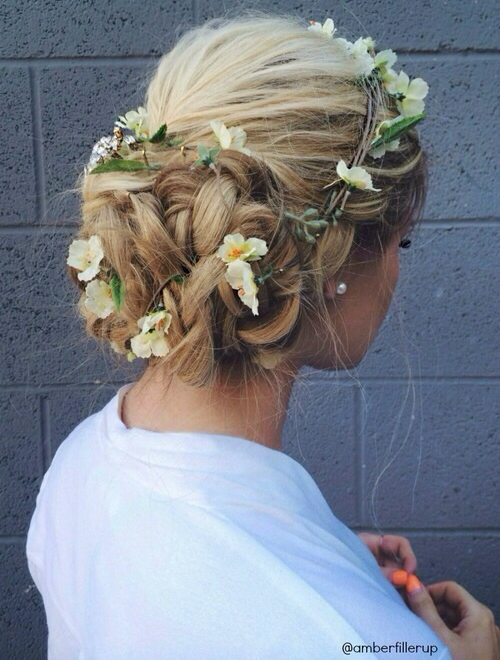 hair, beautiful, flowers and messy bun
