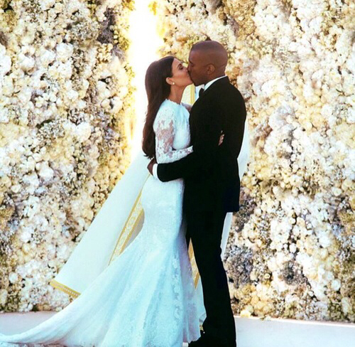kimkardashian, style, kendalljenner and flowers