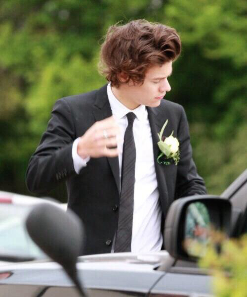 quiff, moms wedding, suit and tie and flower