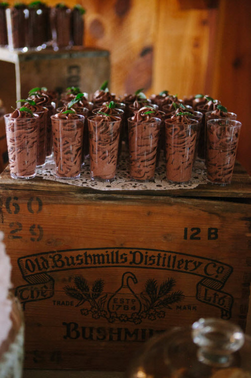 mousse, rustic wedding, sweets and love
