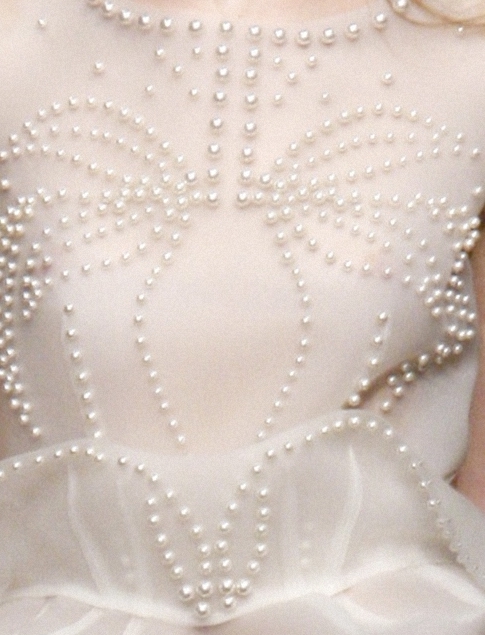 pearls, white, love and vogue