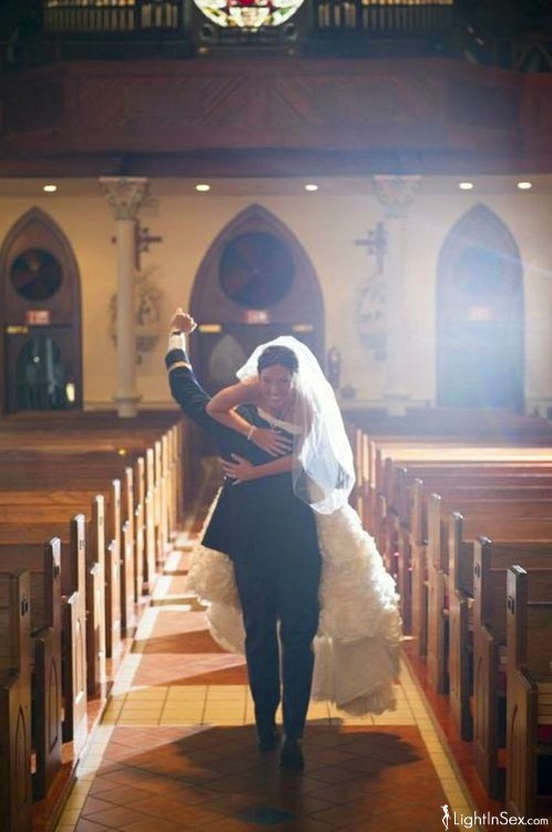 asymmetric length, wedding dress, sweetheart and naturla waist