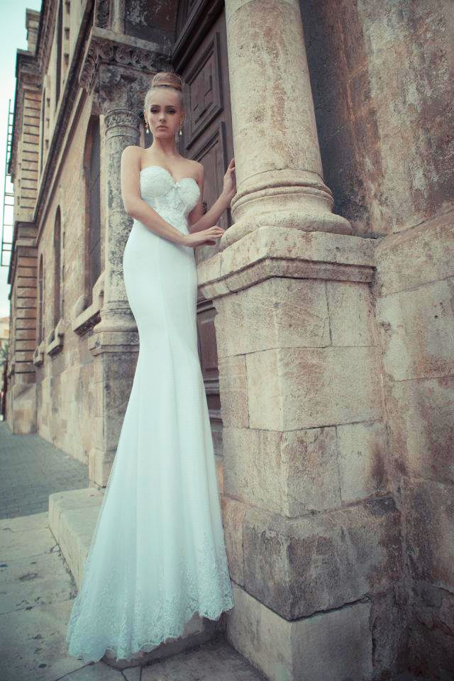 white, wedding date and dresses
