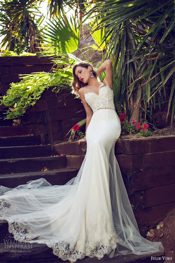 bride, wedding dress, spaghetti strap and Couture
