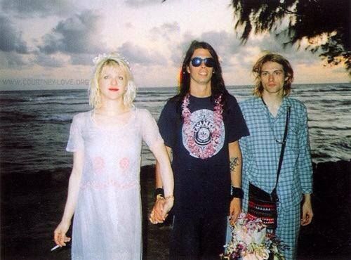 Courtney Love, hawaii and love