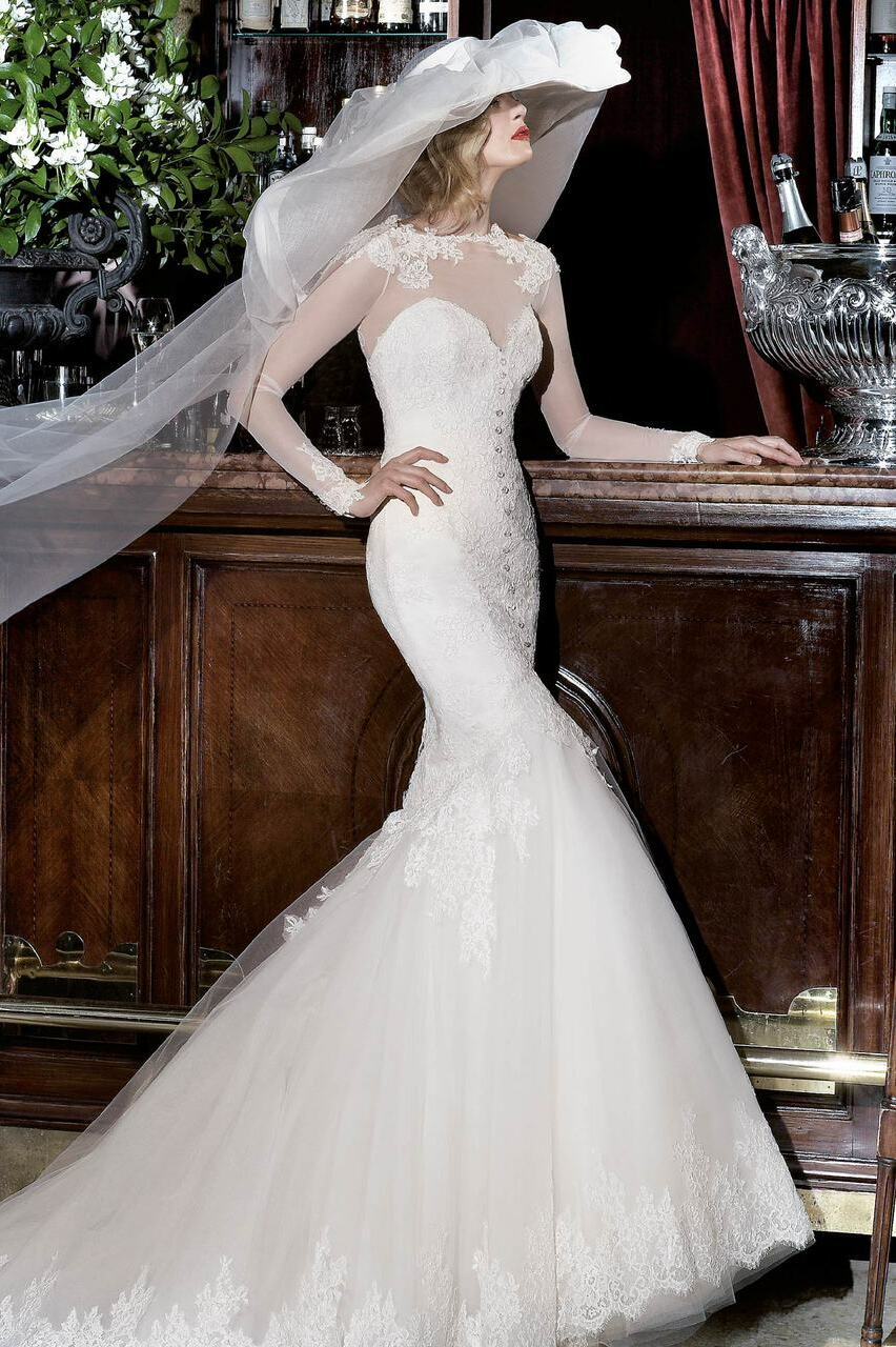 alessandra rinaudo and wedding dress