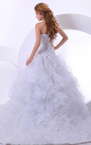 okmi.it, women and wedding dress