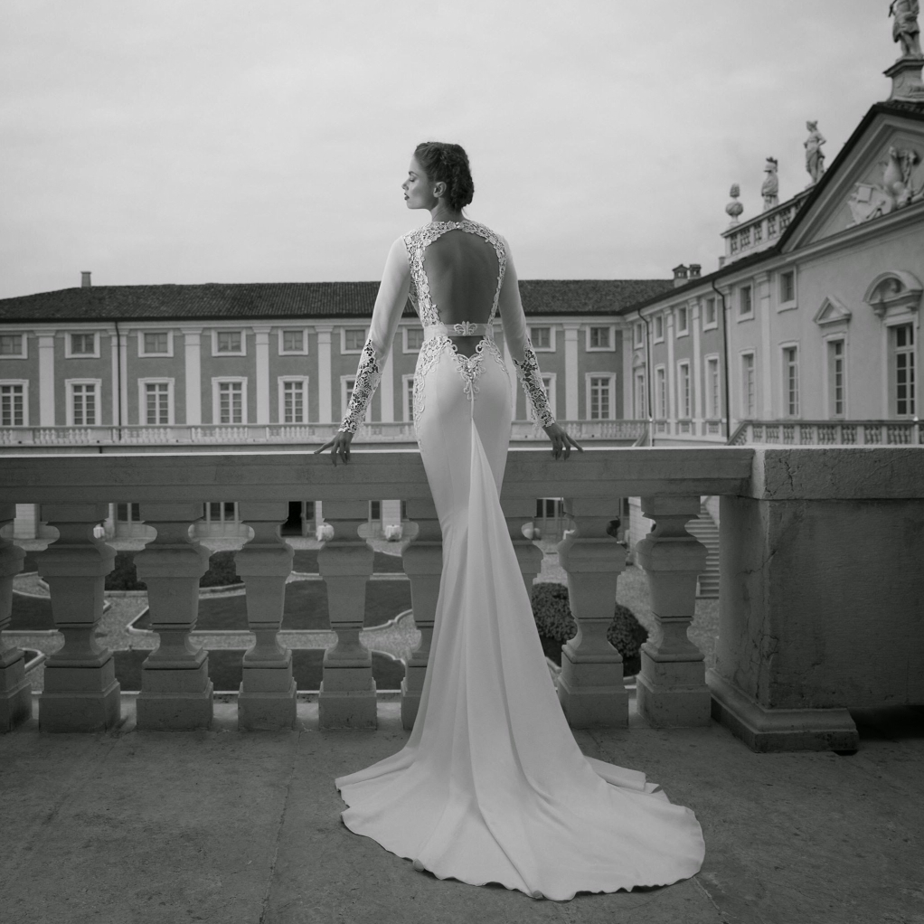 delicate, high fashion, showstopper and wedding gown