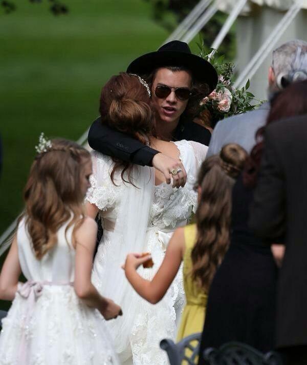 pretty, Harry Styles, jays wedding and suit