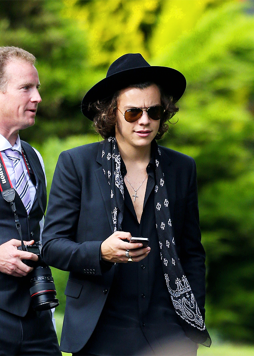 harry, one direction, Harry Styles and jay and dan's wedding
