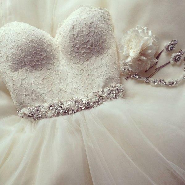 wedding dress and n