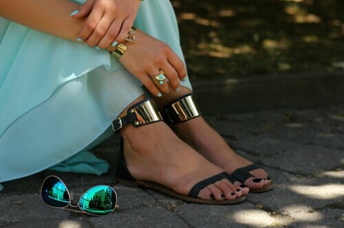mint, nails and shoes