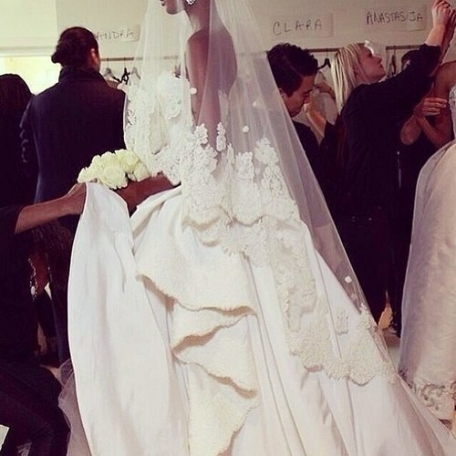 wedding dress, oscar de la renta, love and girl