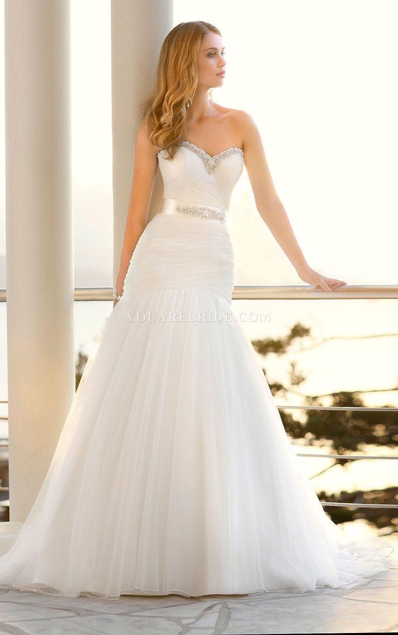 empire dress, chiffon wedding dress and lovely birde
