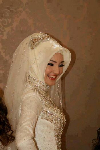 hijab, wedding fashion and wedding dress