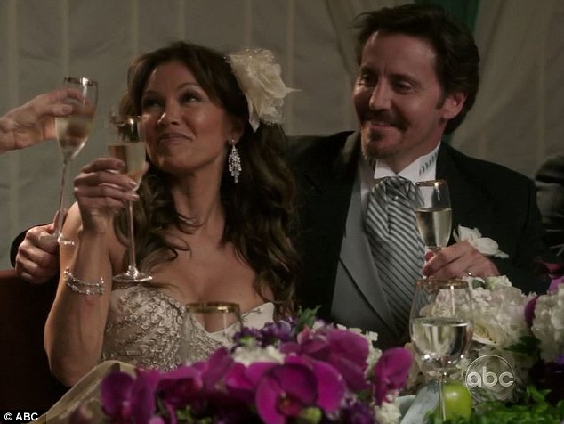 vanessa williams, renee perry, Desperate Housewives and ben faulkner