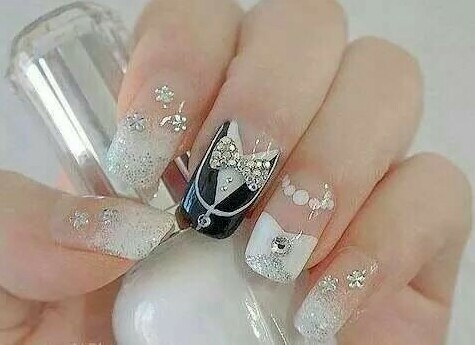 nails, frenchtip and black