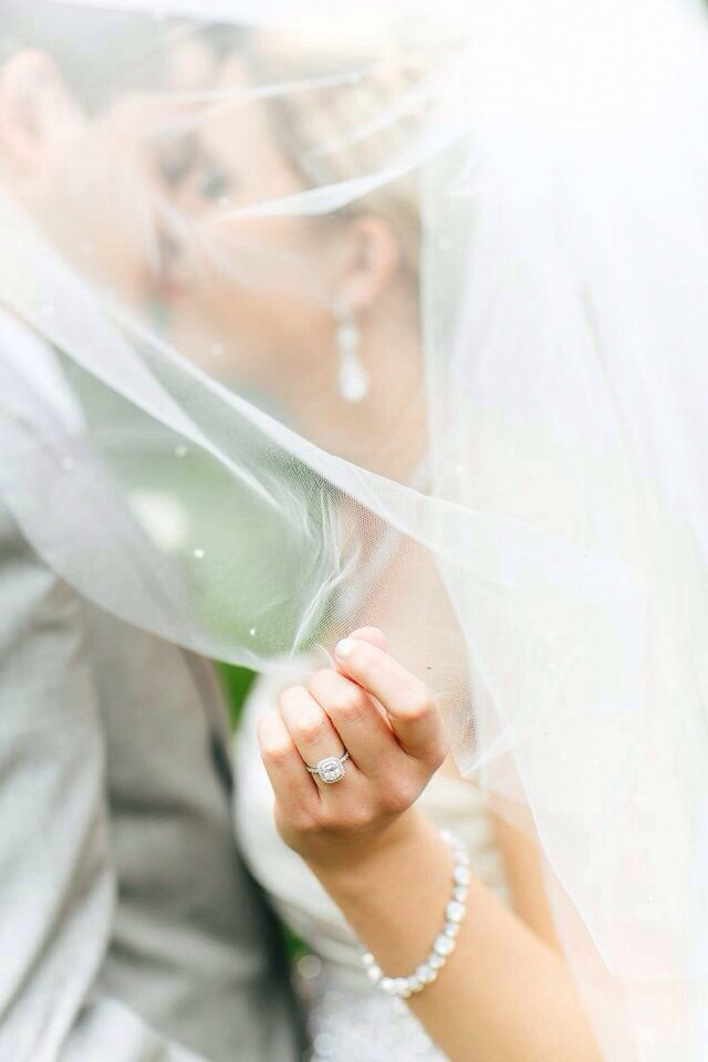groom, wedding dresses, earrings and wedding dress