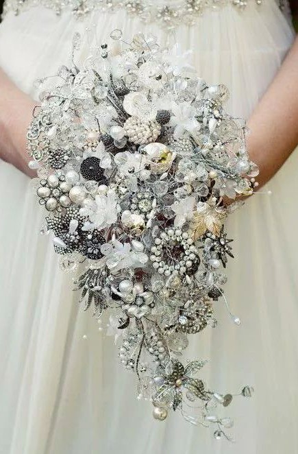 novios, boda and bouquet