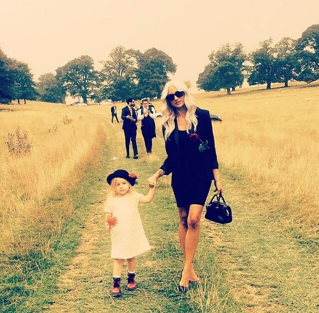 lux, lou teasdale, mother and daughter and cute