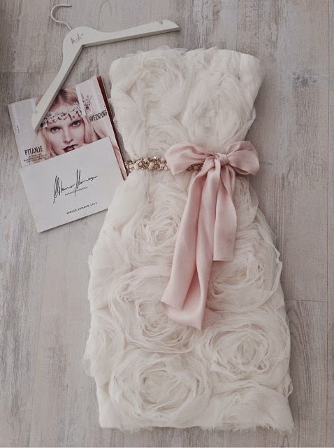 little wedding dress, girlbelieve.blog, bow and roses