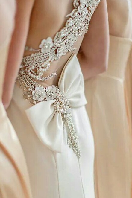 stunning, bow and jewellery