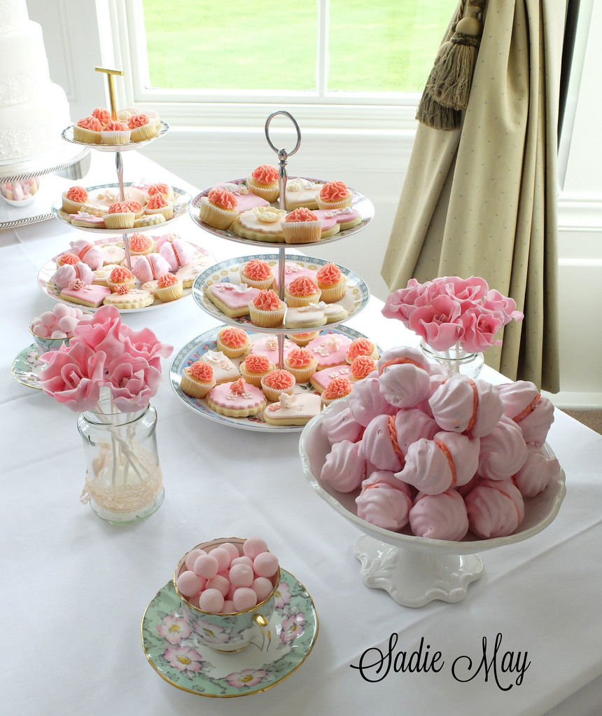 wedding cake, sweet treats, sadie may cakes and dessert table