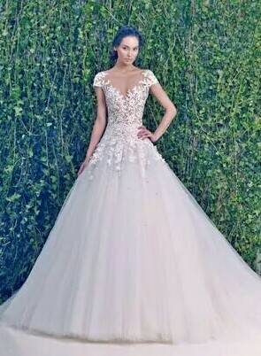 glimmer wedding dress, wedding ball gown and ball gown silhouette