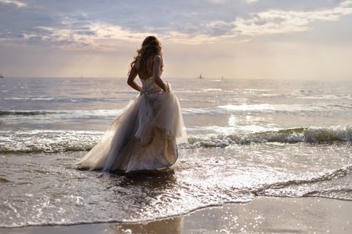 view, enjoy and hair