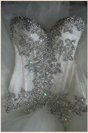 crystal, boda and corset