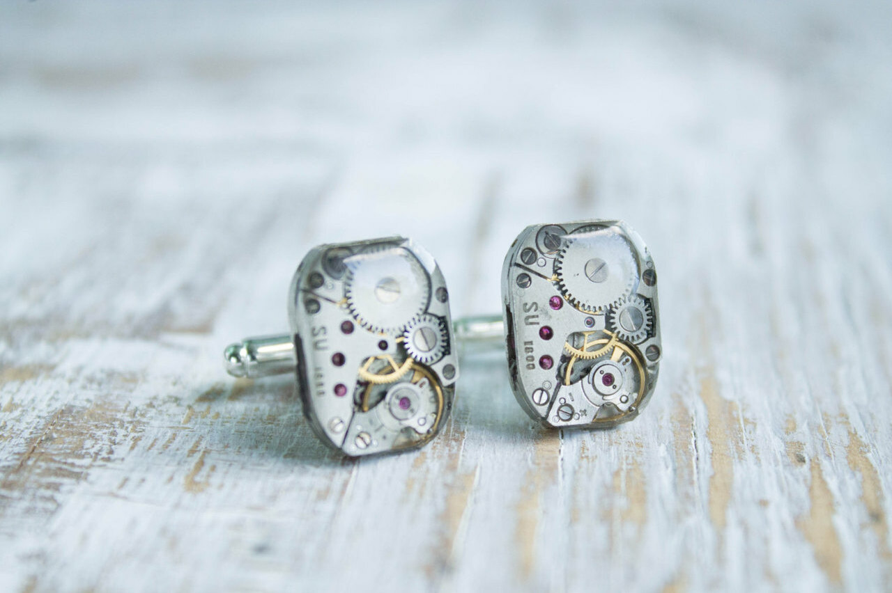 clockwork cufflinks, steampunk cufflinks, cyberpunk and soviet vintage