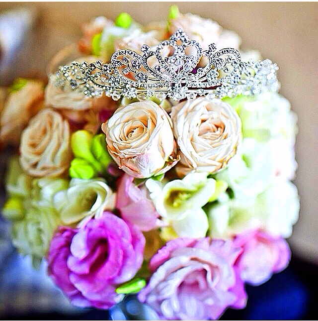 crystal, diamonds, wow and girly