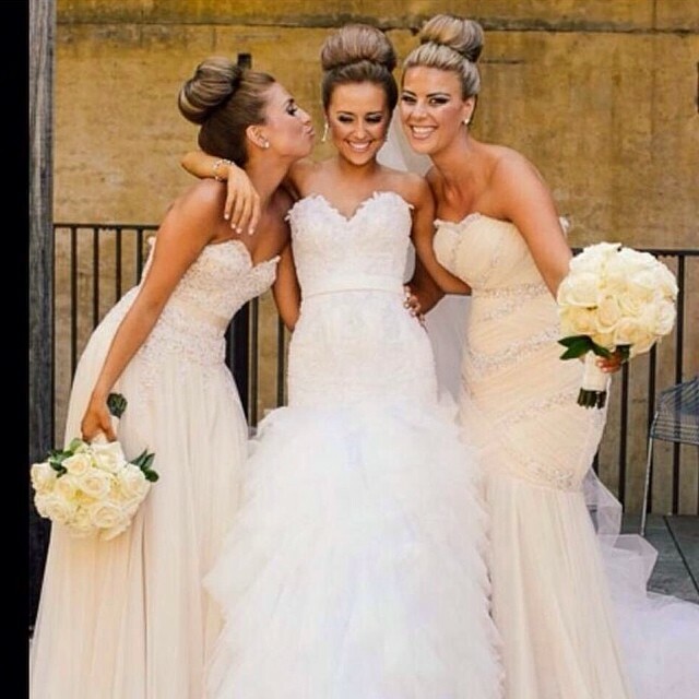 inspiration, flowers, hairs and dresses