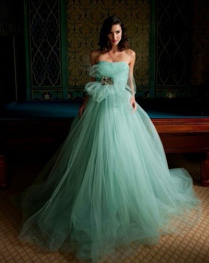 color, dress and vestido de novia